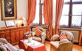 Guest House Huyze Die Maene